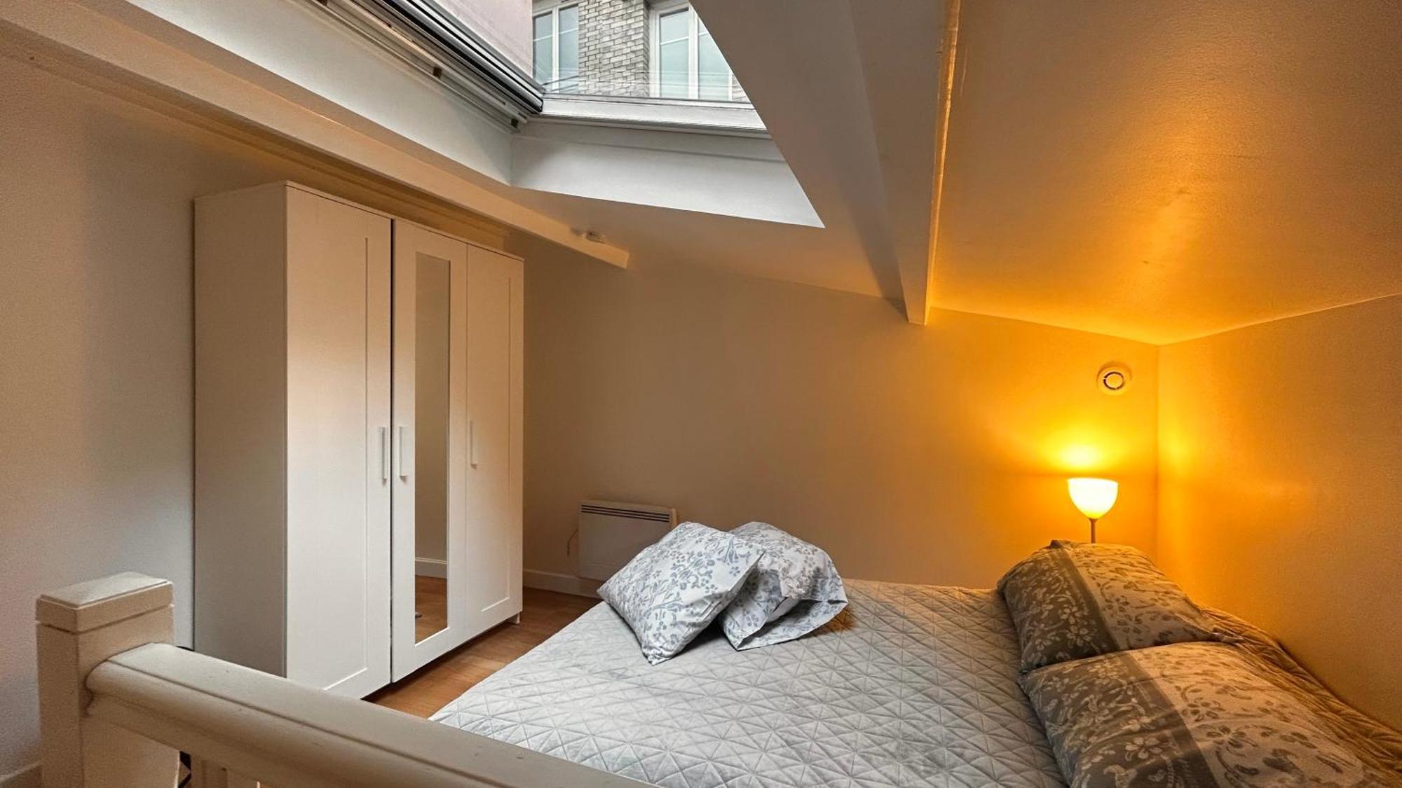 Duplex 12eme Pres De Nation Apartamento París